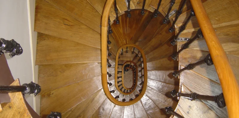 Dijon Parquets - Rénovation d'escalier en bois